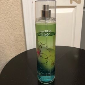 Bath & Body Works Mist (Beautiful Day)